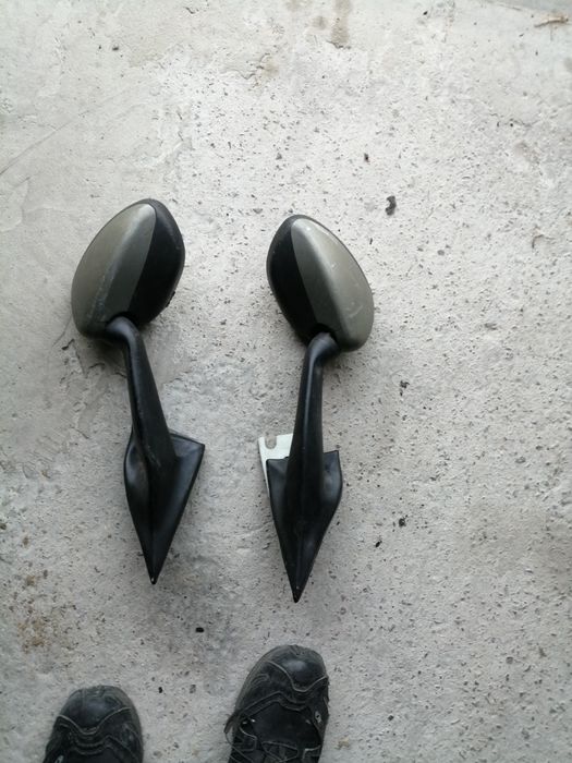 Lusterka Peugeot elystar