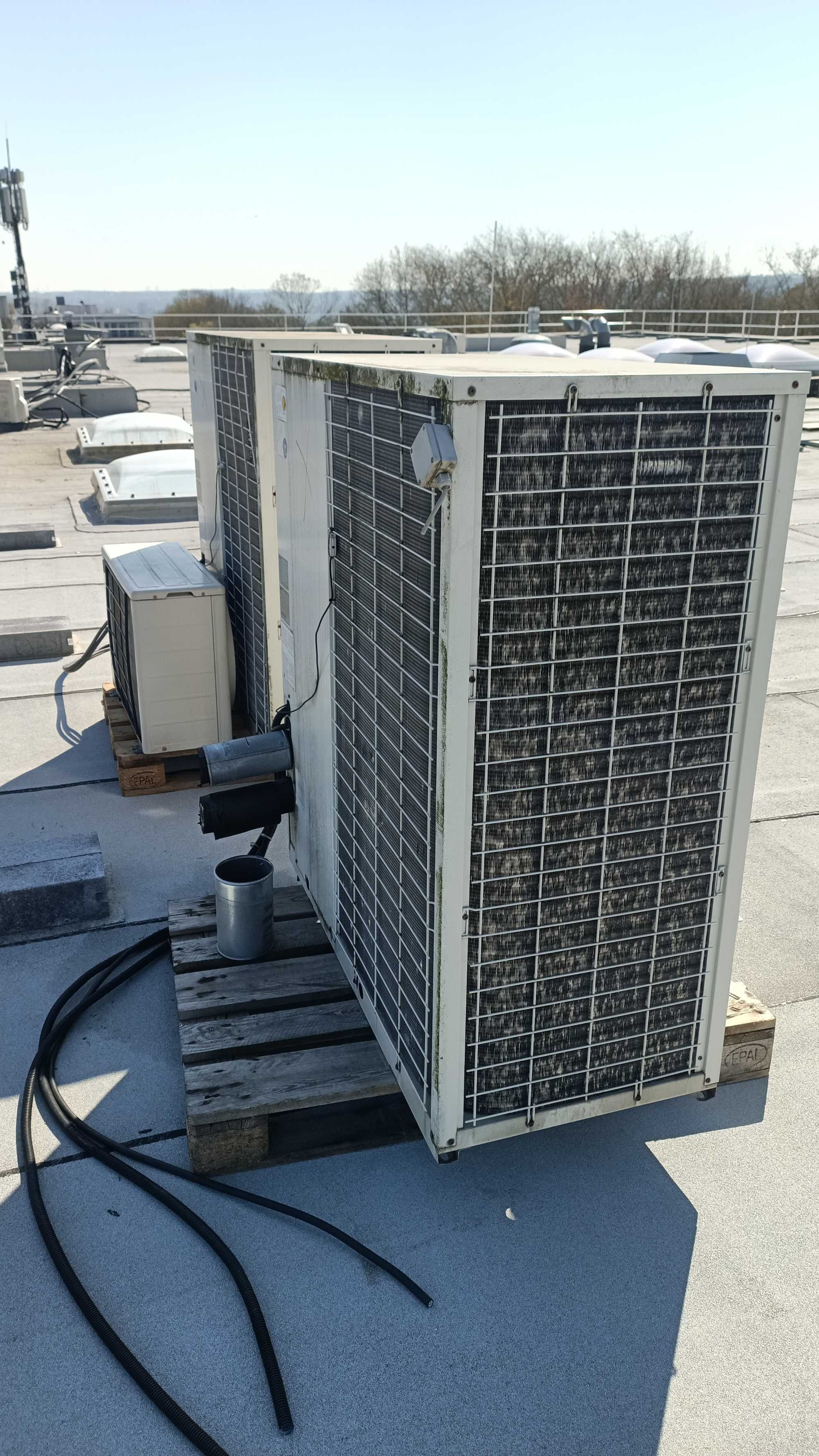 Agregat CHILLER " AERMEC " model  ANL 070