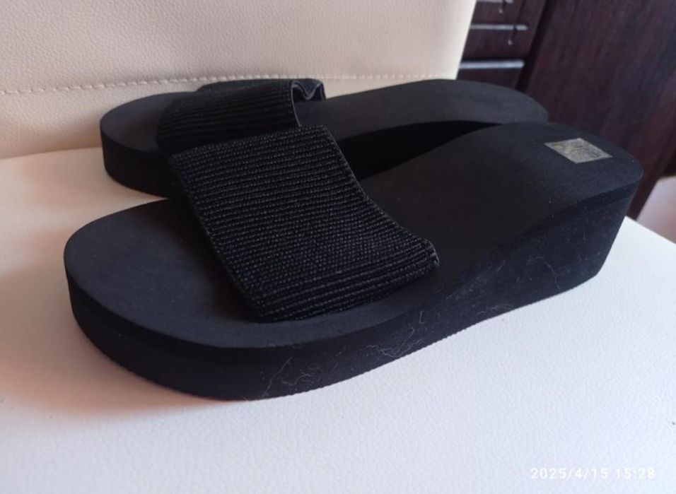 Шльопки 260грн 23,5см