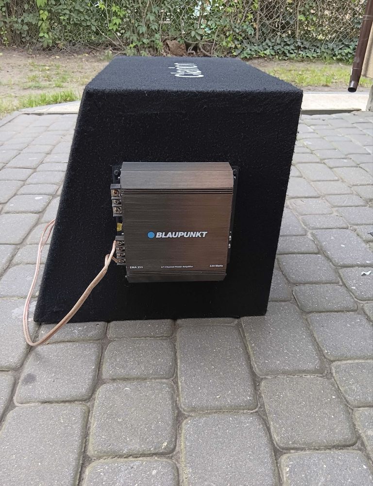 CLARION sw3013b subwoofer/skrzynia basowa + wzmacniacz BLAUPUNKT