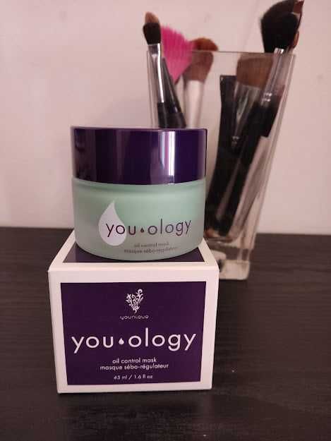 Máscara para controlo de oleosidade You•Ology
Marca Younique