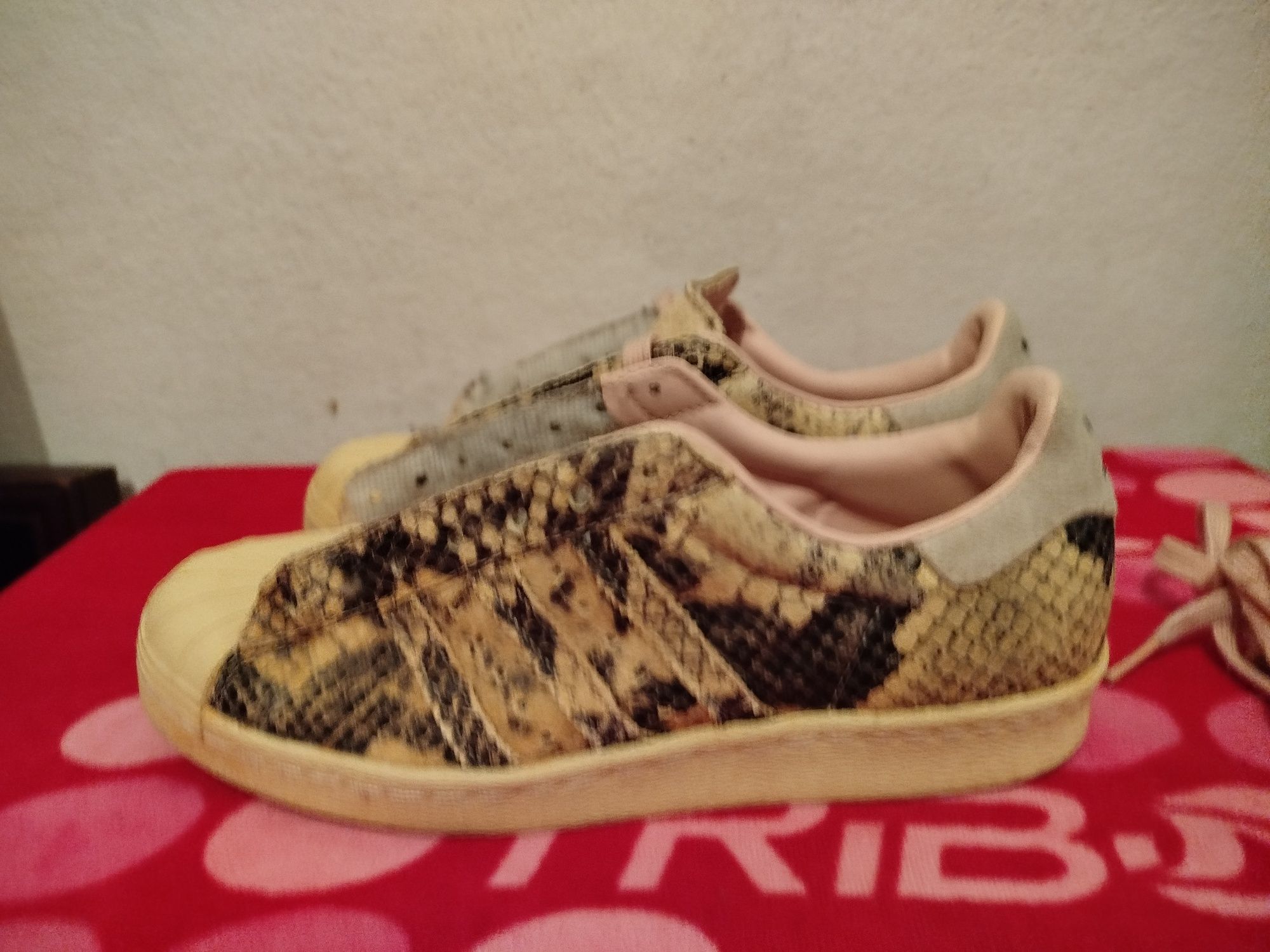 Tênis Adidas Senhora