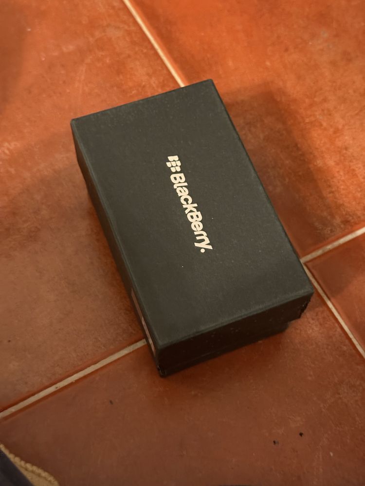 Blackberry 9100 pearl , a funcionar na perfeicao , caixa e acessorios