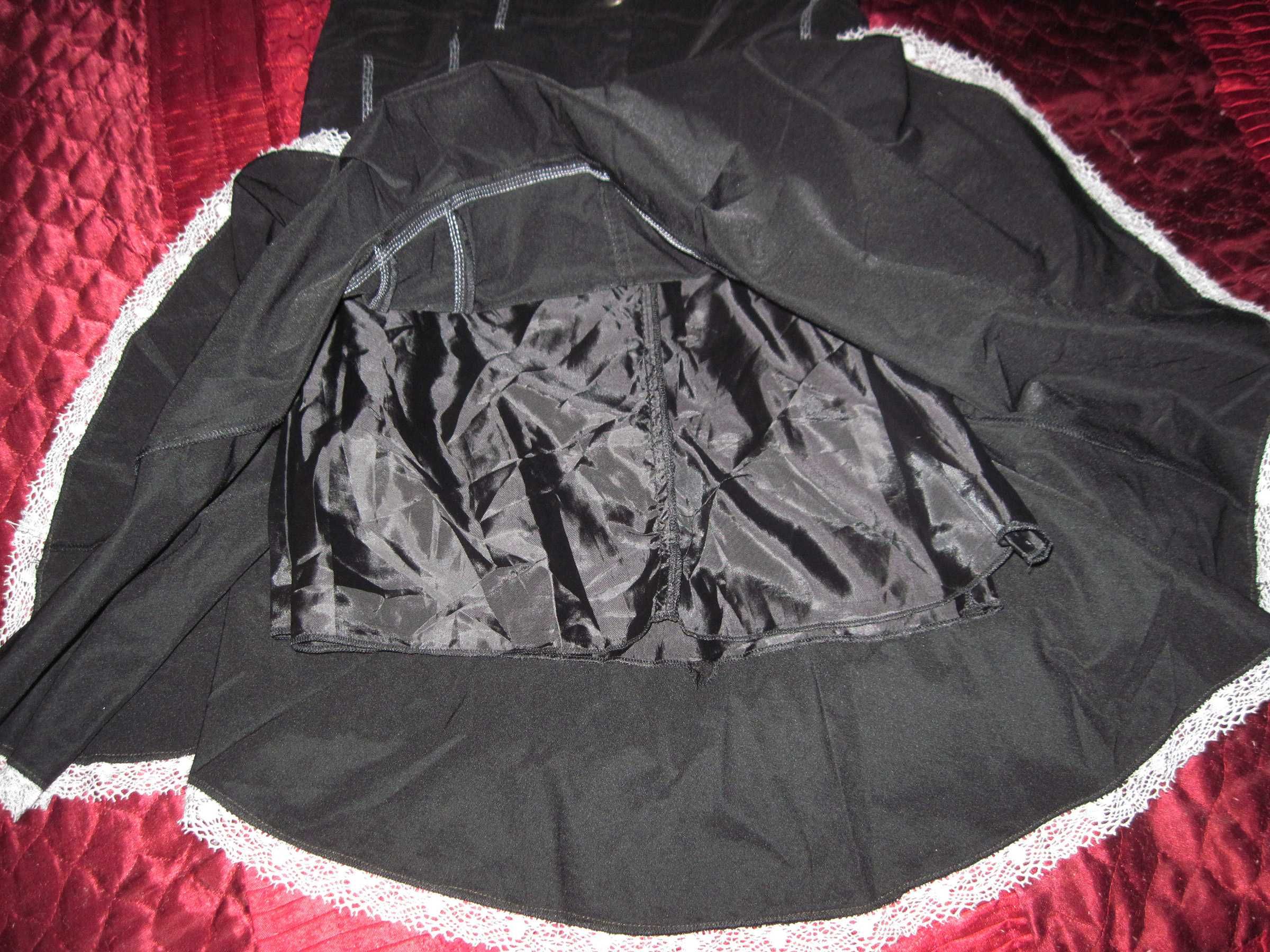 Юбка черная с подкладкой