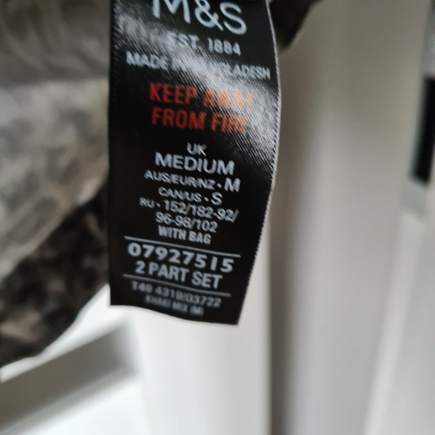 Kurtka przeciwdeszczowa M&S M