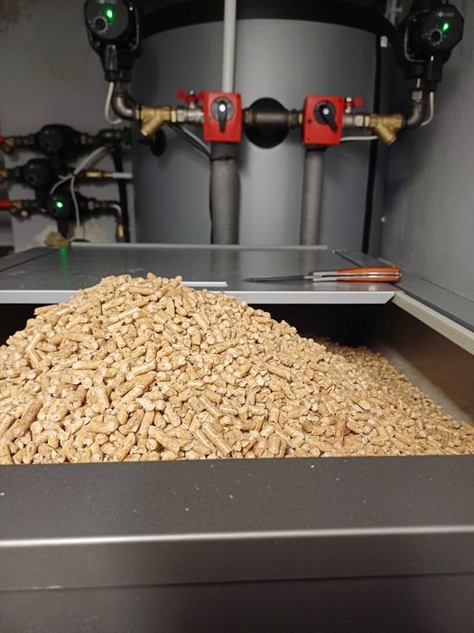 PELLET B- GREEN Certyfikowany A1 EN plus DIN plus Dostawa Gratis SOSNA