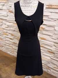 Czarna sukienka rozkloszowana bez rękawów  r.M.   W.B.M