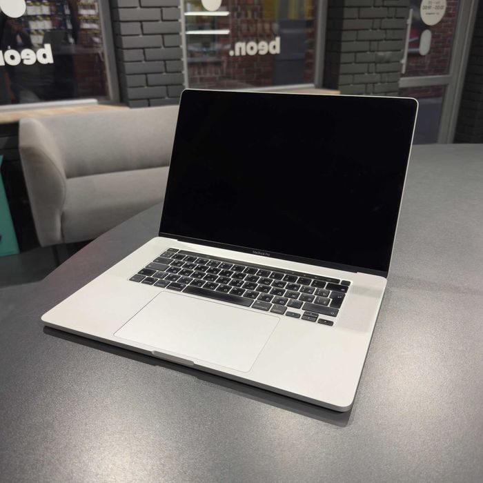 Ноутбук MacBook Pro 16" 2019 i9 16GB RAM 1Tb SSD В НАЯВНОСТІ!