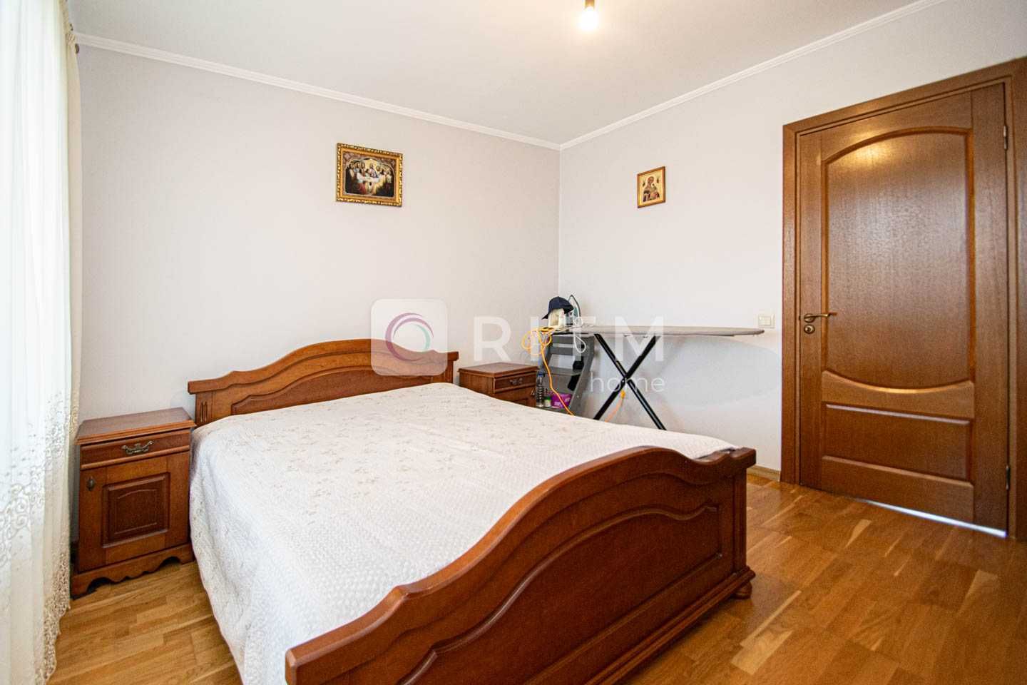 Продаж 3-к. квартири на вул. Злуки 4а