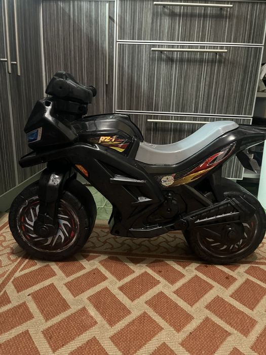 Продам детский мотоцыкл для прогулок