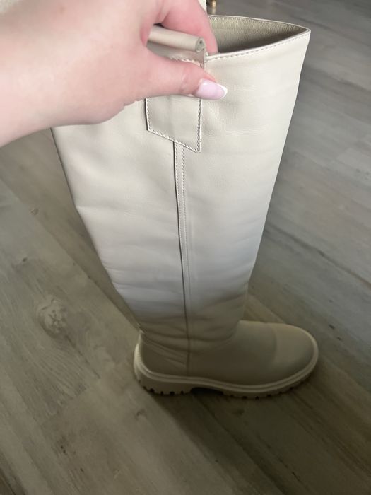 Чоботи зимові(повістю натуральні)