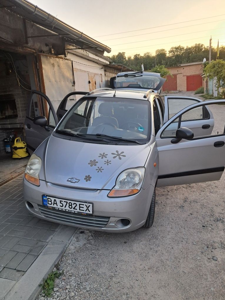 Продам авто шевроле матиз