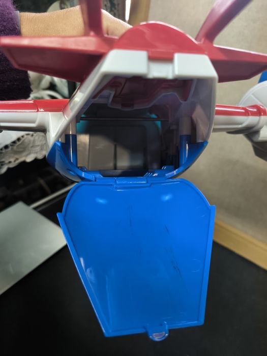 Avião Patrulha Pata 10
Avião de brinquedo da Patrulha Pata, com detalh