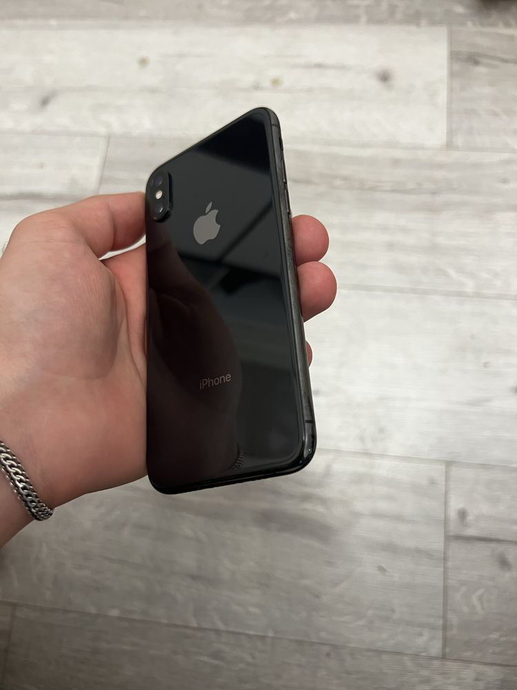 Iphone xs 64gb 100%
