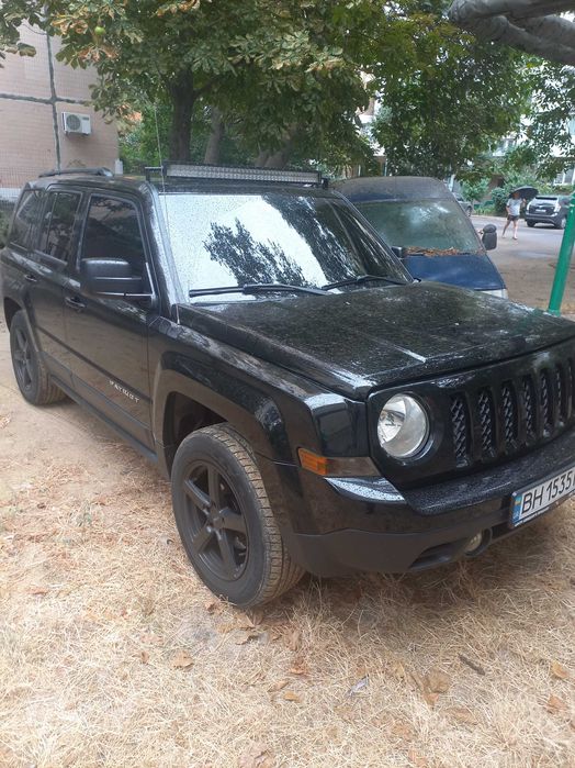 Джип патриот 2.4 бензин