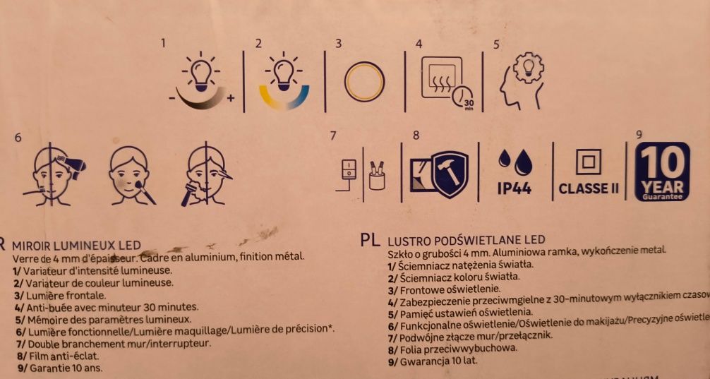 Lustro z oświetleniem 80 cm
