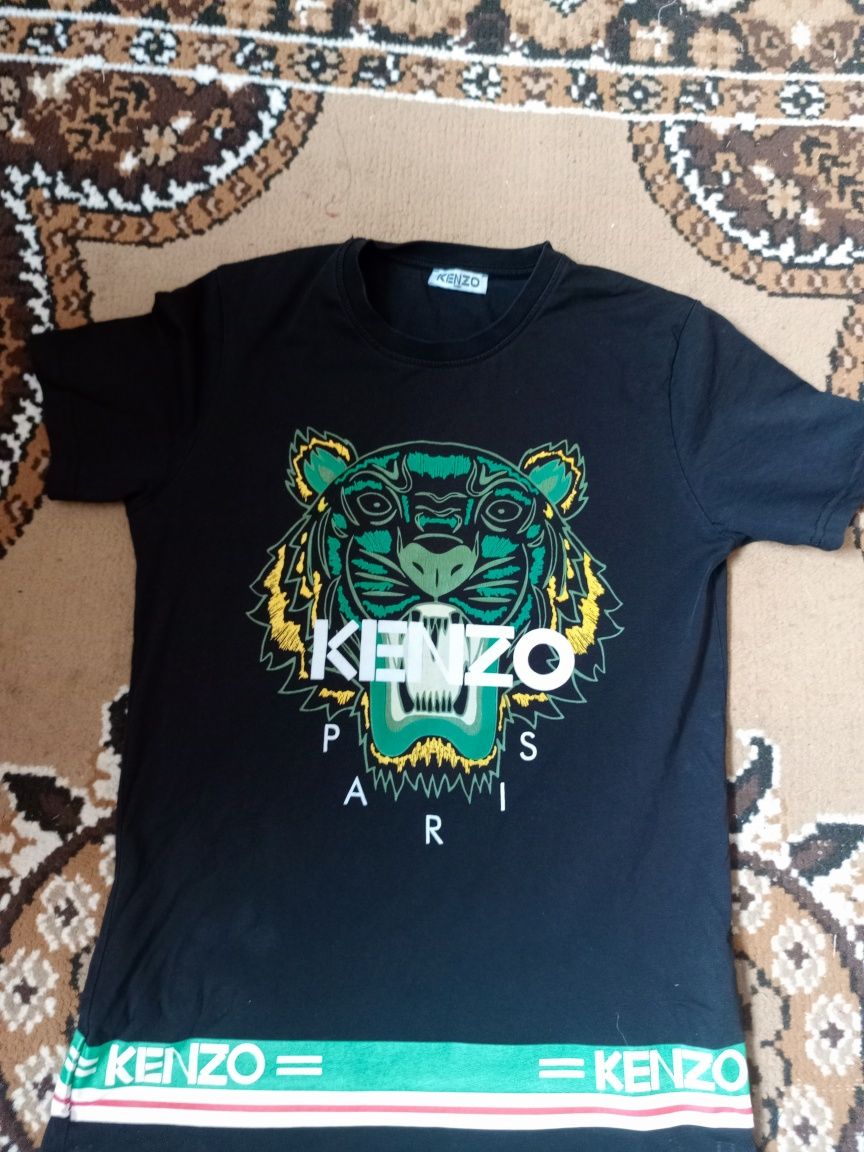 Футболка KENZO qr