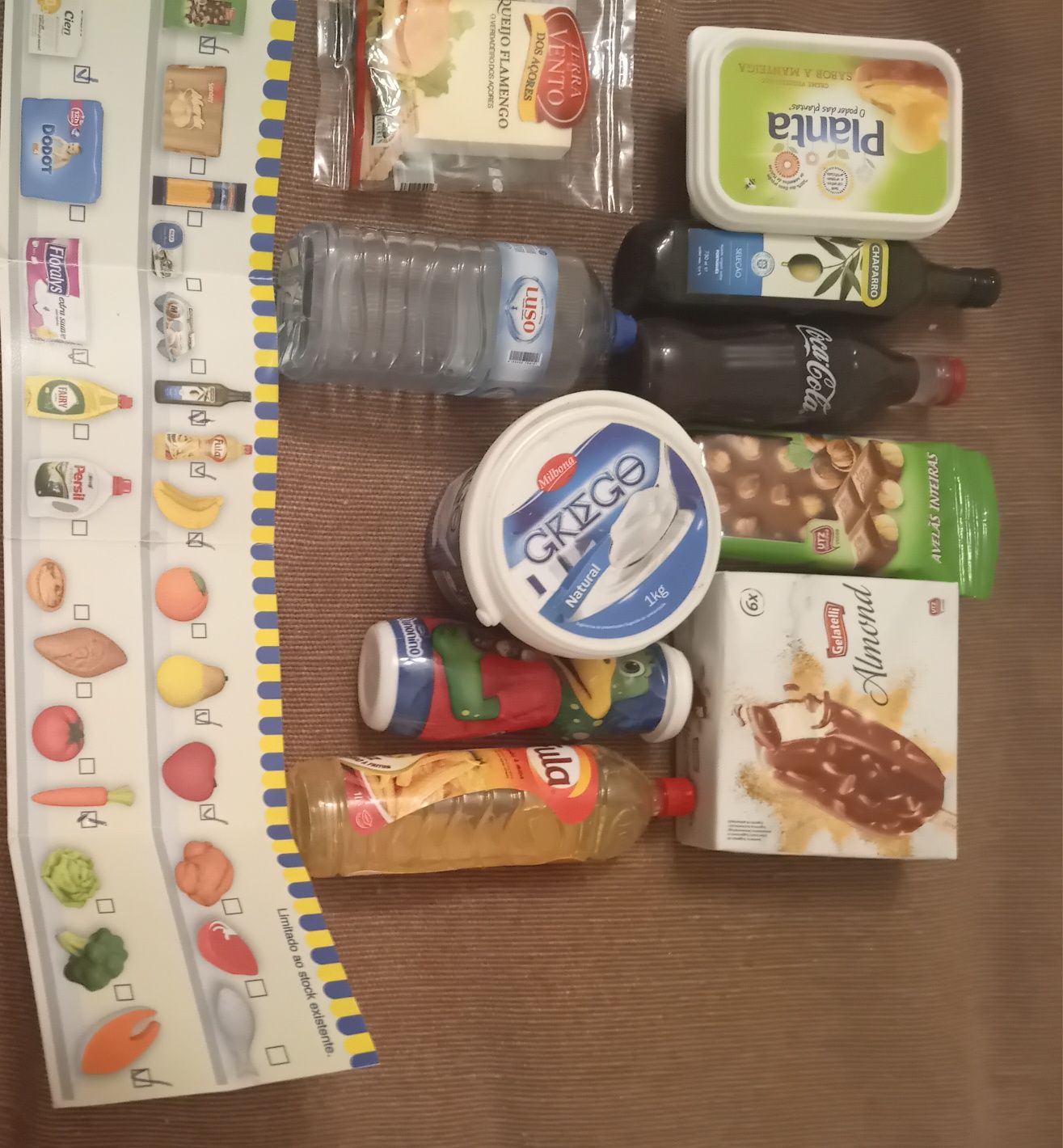 Peças do lidil, 1 calças de menina usado, camisa vermelha de menina us