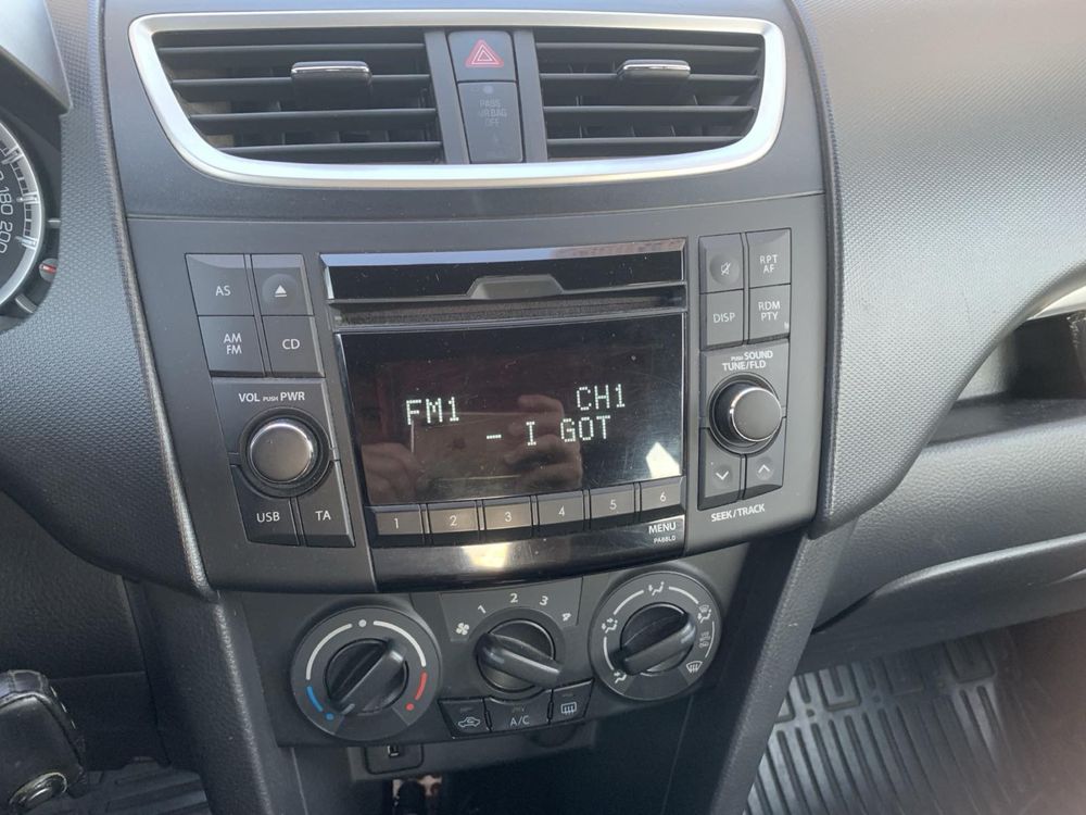 Suzuki swift 1,2 2011 АКПП