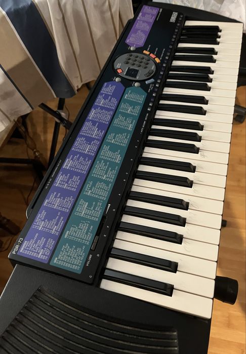 Yamaha PSR 73 синтезатор для навчання
