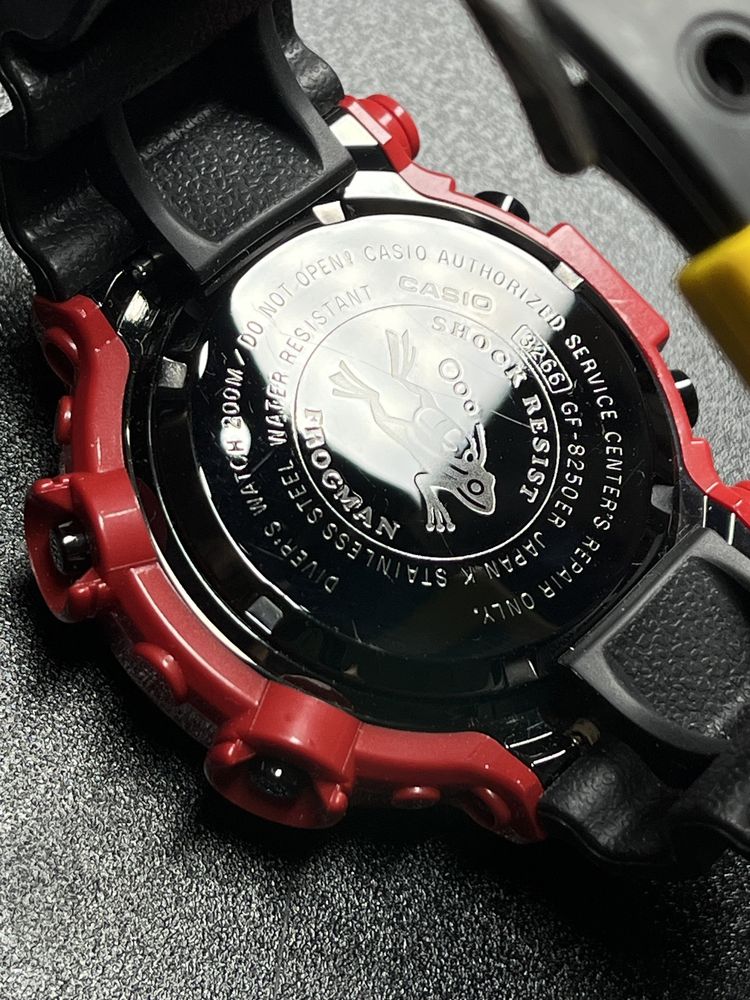 Casio G-shock Frogman GF-8250er mod red