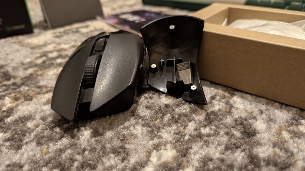 Razer basilisk x hyperspeed    комп'ютерна мишка, ігрова мишка