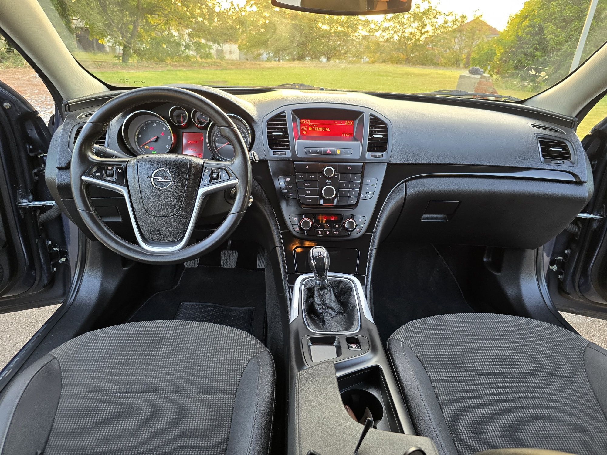 Opel Insignia 2010 apenas 206000kms