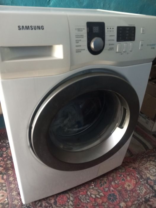 Стиральная машинка Samsung eco bubble 6 кг.