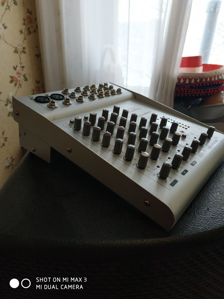 Микшер Soudking AS602A Mixer