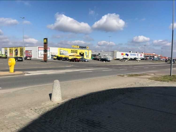 Wynajmę powierzchnię handlowo biurowo usługową