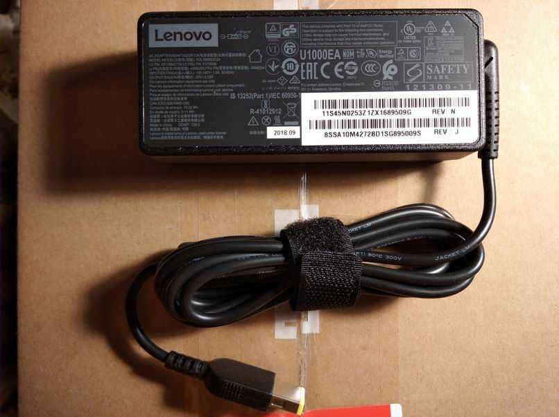 Lenovo 45N0254 (ADLX65NDC3A) 65W Oryginalny zasilacz