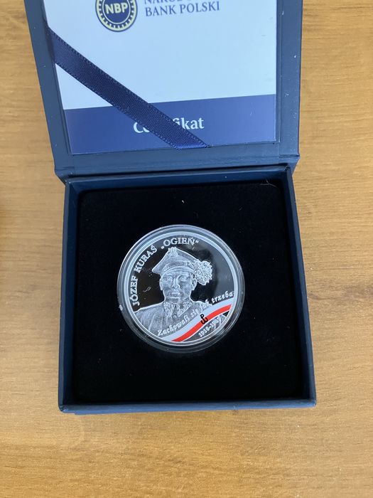 10 zl - Wykleci przez komunistów - Ogień