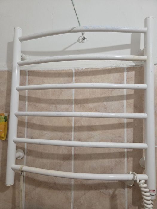 Продам електричне сушилку для речей