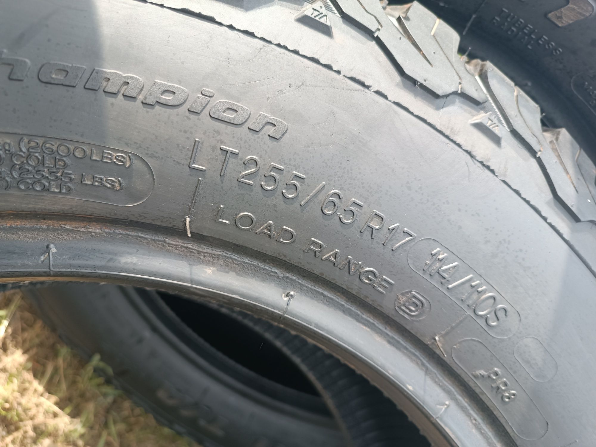 Автошини 255x65r17 BFGoodrich All terrain з Германії стан ідеальний