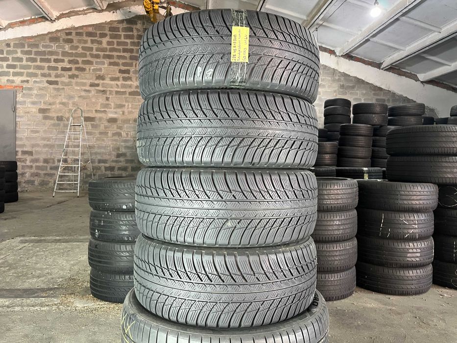 GS1003 Зимові шини 225/45r18 Bridgestone Blizzak LM001 комплект резина