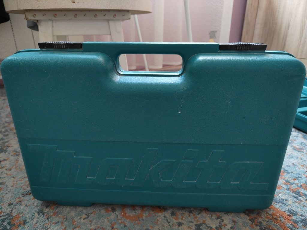 Wkrętarka Makita FS2300