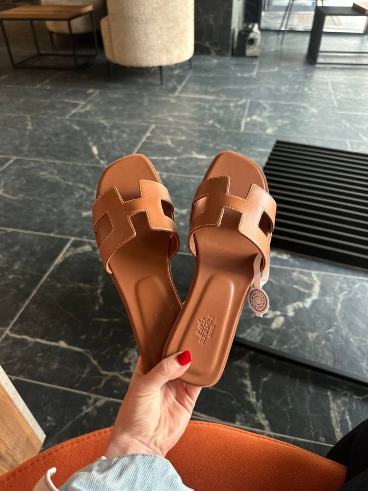 Шлепки hermes oran шльопанці