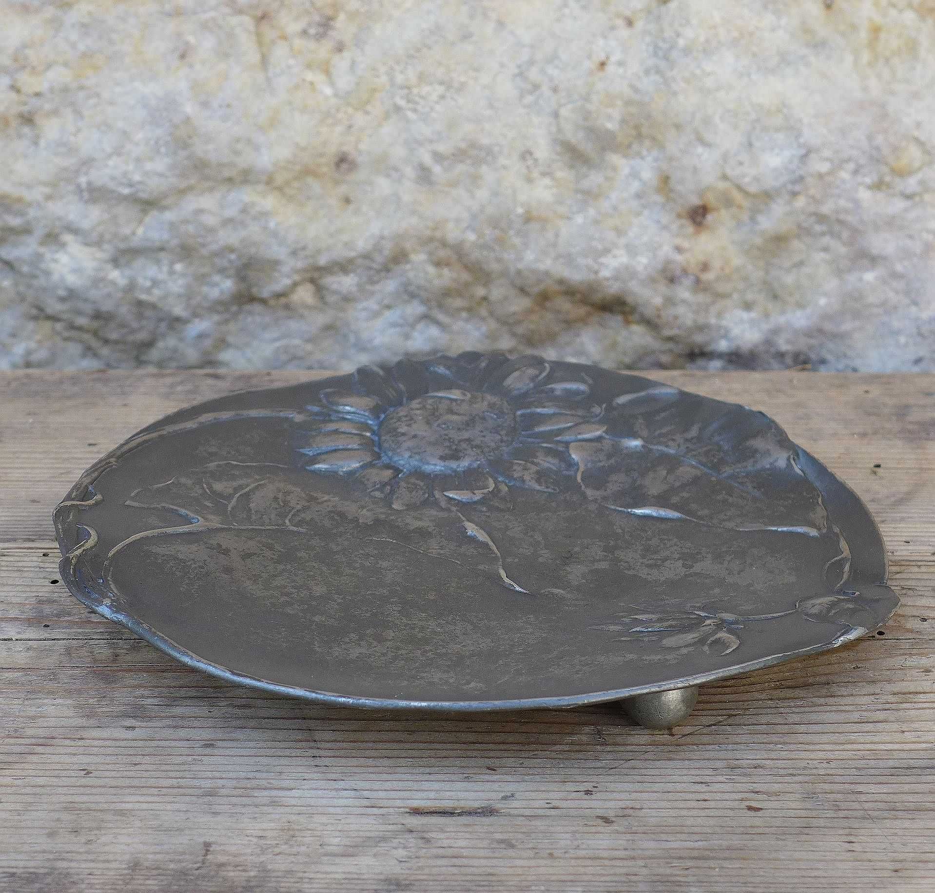 Oryginalna Patera  Taca Secesja Słonecznik sygnowana  Orivit 18,5cm