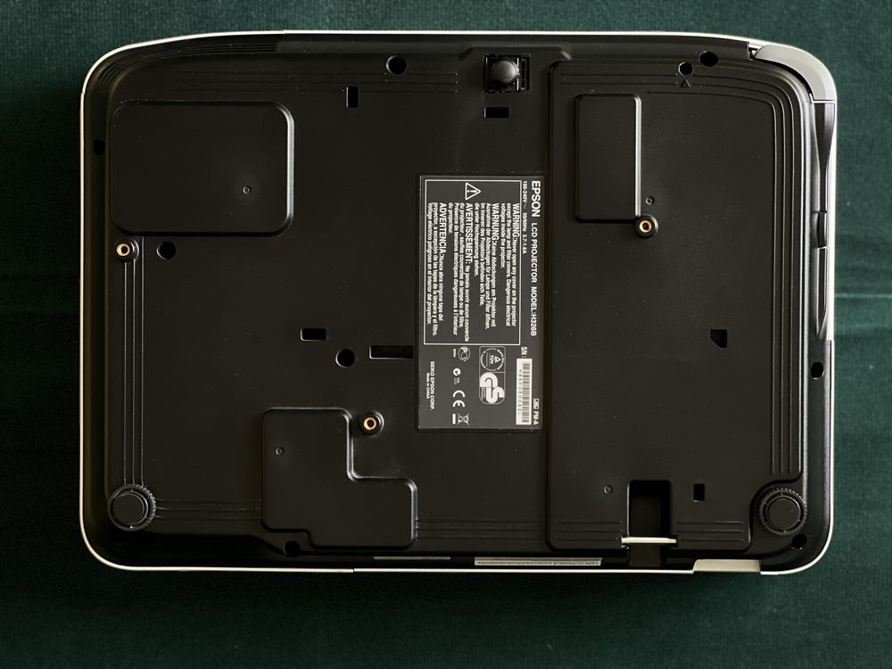 Projektor profesjonalny EPSON EB-1900 LCD BDB STAN