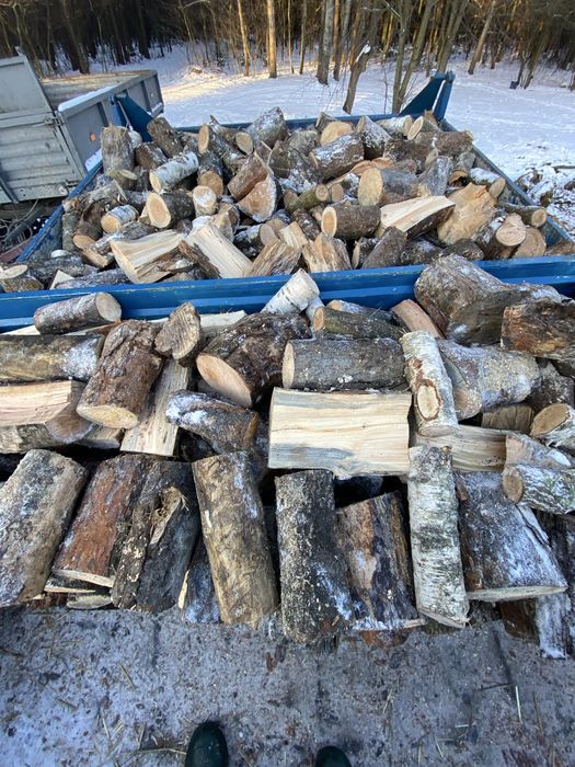 Sprzedam drewno opalowe komnikowe możliwy transport