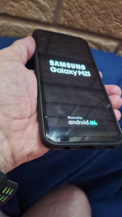 Samsung M21 б/у в отличном состоянии
