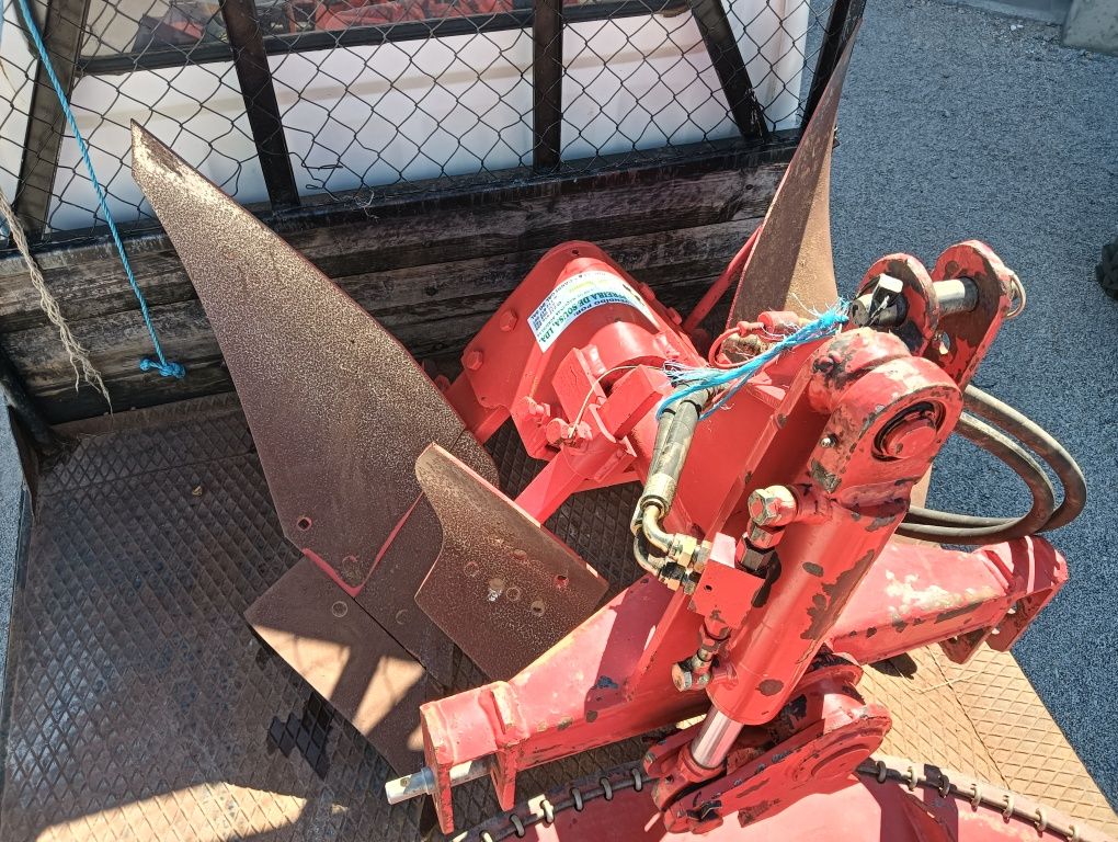 Trator hurlimann XE-55 F como novo