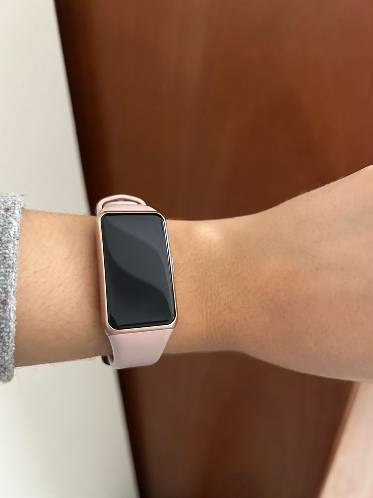 Smartwatch Huawei band 6 pink