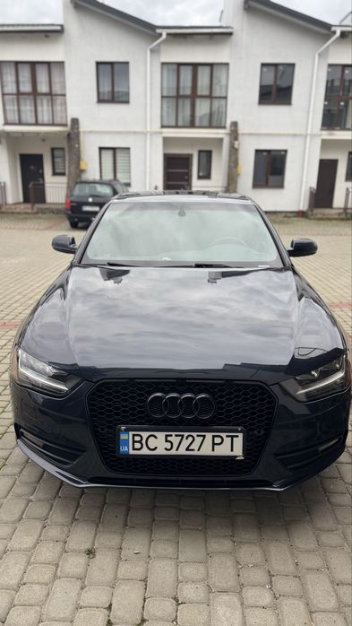 Продаю ауді А4 premium plus