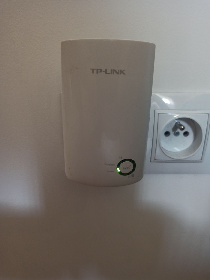 Wzmacniacz zasięgu Wi-Fi TP link