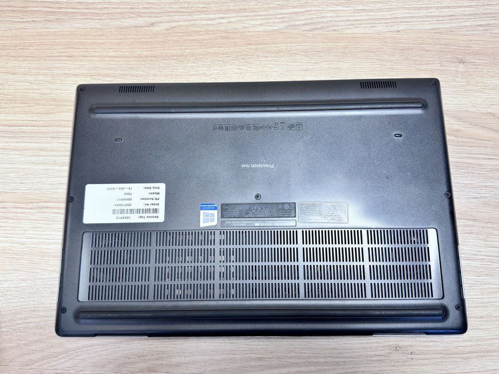Потужний 15.6” FHD IPS Dell Precision 7540 nVidiaT2000 i7-9750H/32/512