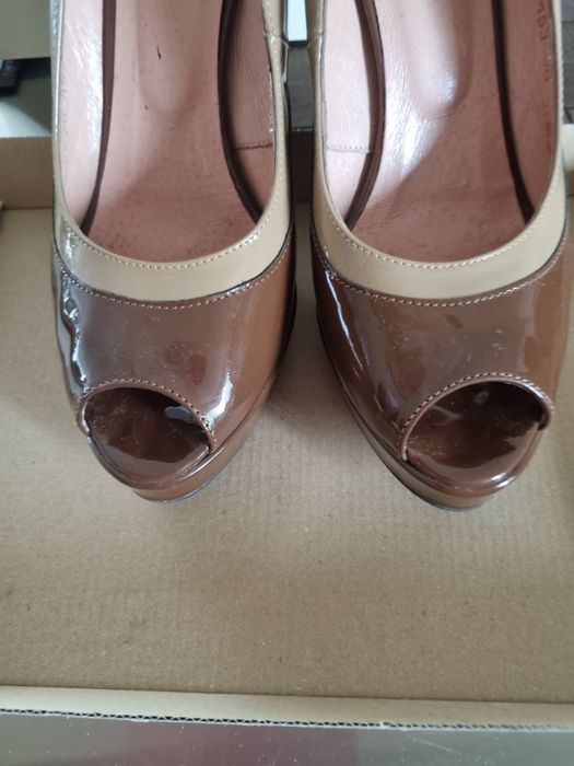 Pantofle damskie skóra  38 stylowe buty