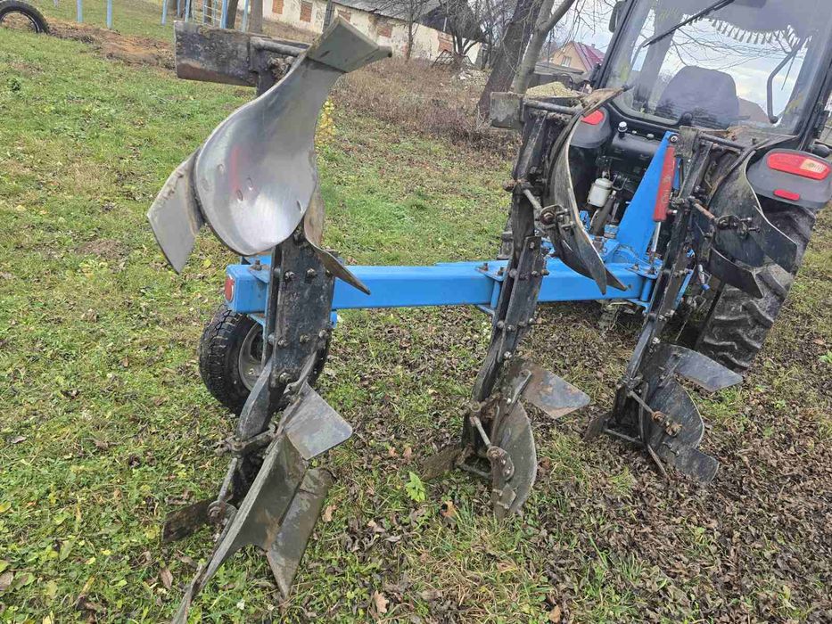 Продам оборотний плуг