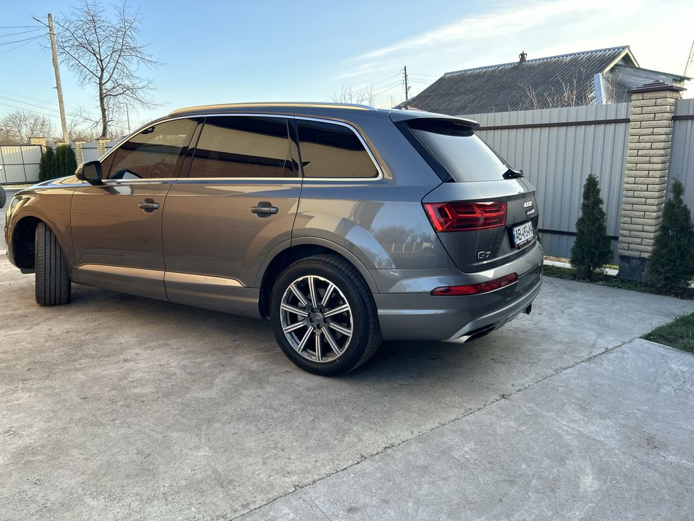 AUDI Q7 2017рік,продам!