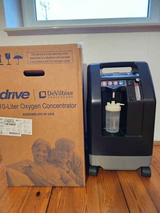 Medyczny koncentrator tlenu 10-litrowy DeVilbiss 1025KS na gwarancji